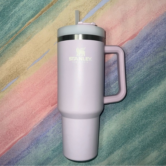 STANLEY 40 oz Stainless Steel H2.0 Flowstate Quencher Tumbler - Picture 2 of 7